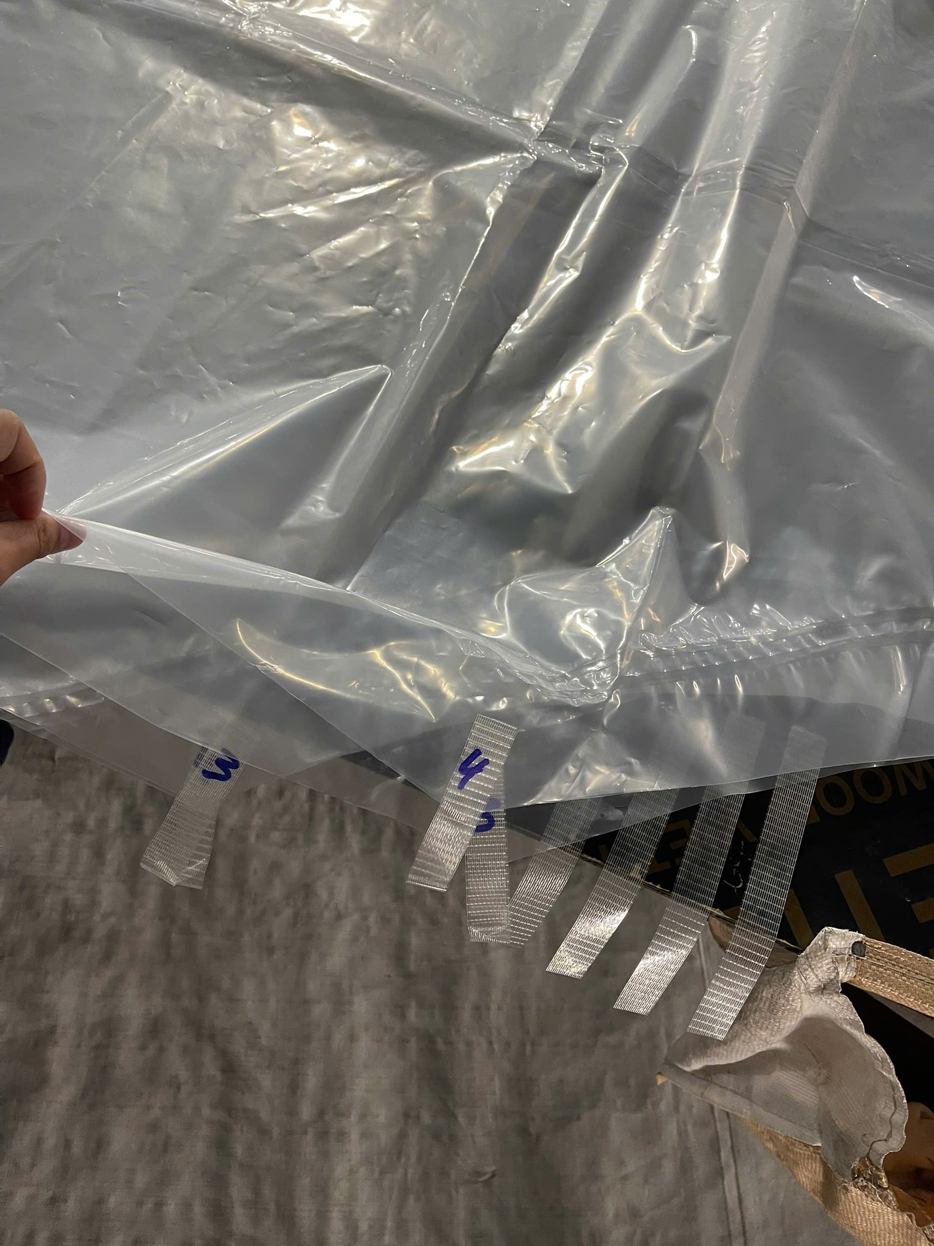 Tabbed form fit liners - Nghe An Packaging Joint Stock Company ( NAPCO )